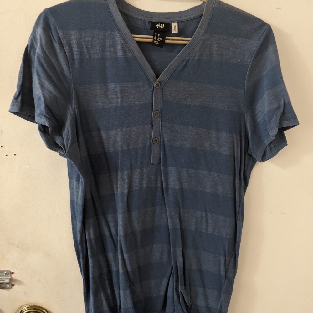 H&M Men's Casual Blue Button Down Shirt
